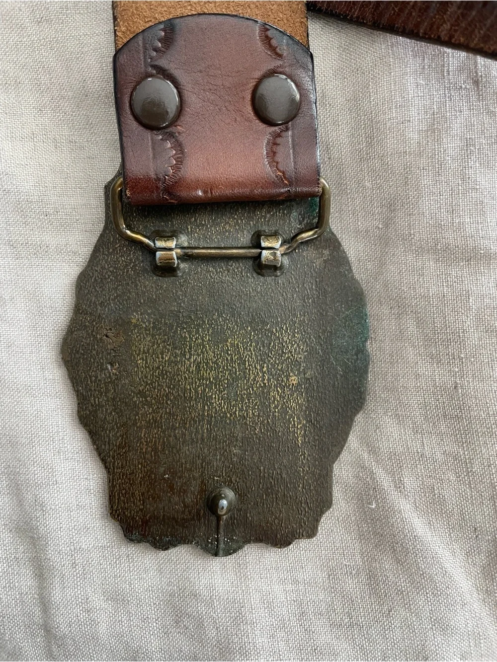 Vtg Leather Belt And Buckle Foreign Domestic Gold Dealers Livingston Wells & Co